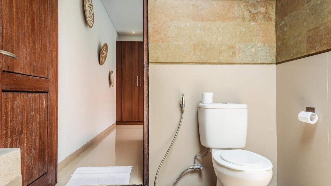 Cosy And Cheerful 2 Bedroom Villa 5Mins To Finns Canggu Екстериор снимка